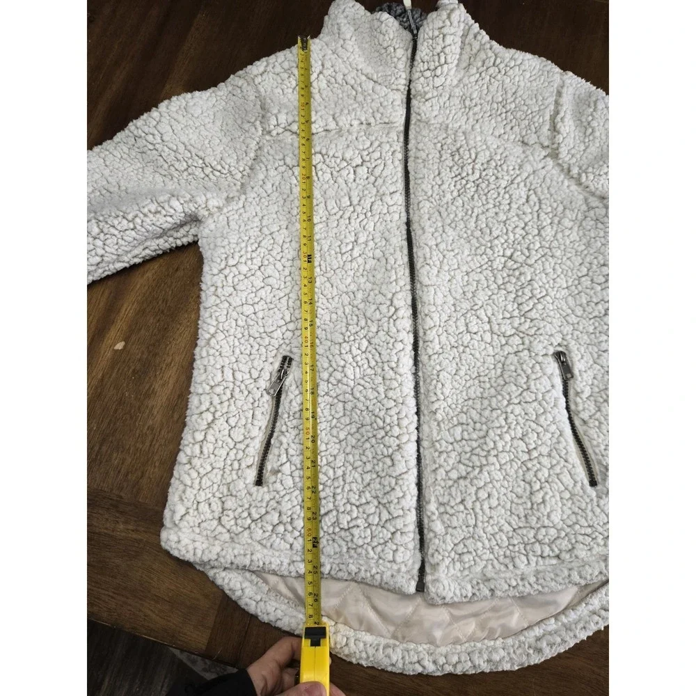 Keren Hart Women's Zip-Up Lined Fleece ~ Beige, Size M ~ Cozy, Warm Sherpa